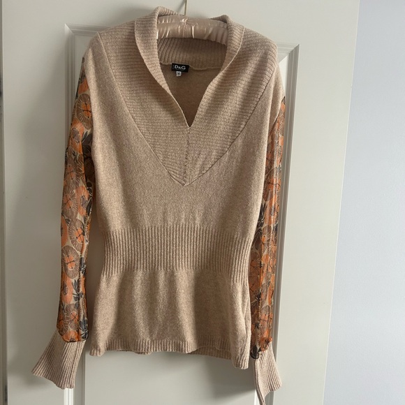 Dolce & Gabbana Women's Shawl Collar Silk Long Sleeves sweater, size M - Picture 1 of 14